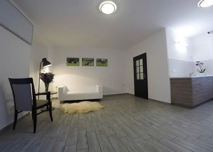Ryzmburk Szálloda 3*
